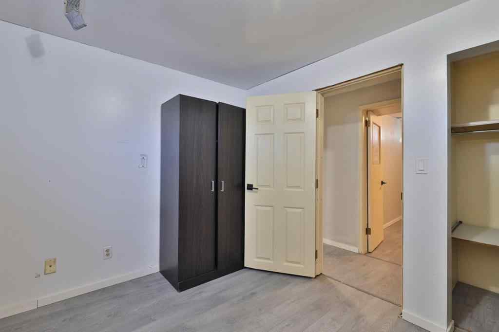 MLS&reg; # A2269823 - 4307 73 Street  in Duggan Park Camrose, Residential Open Houses