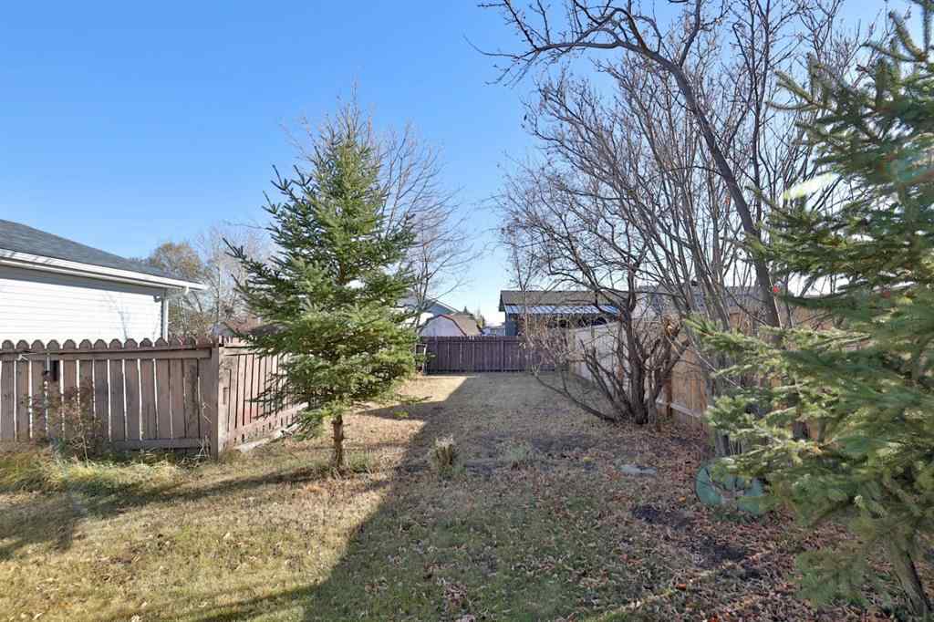 MLS&reg; # A2269823 - 4307 73 Street  in Duggan Park Camrose, Residential Open Houses