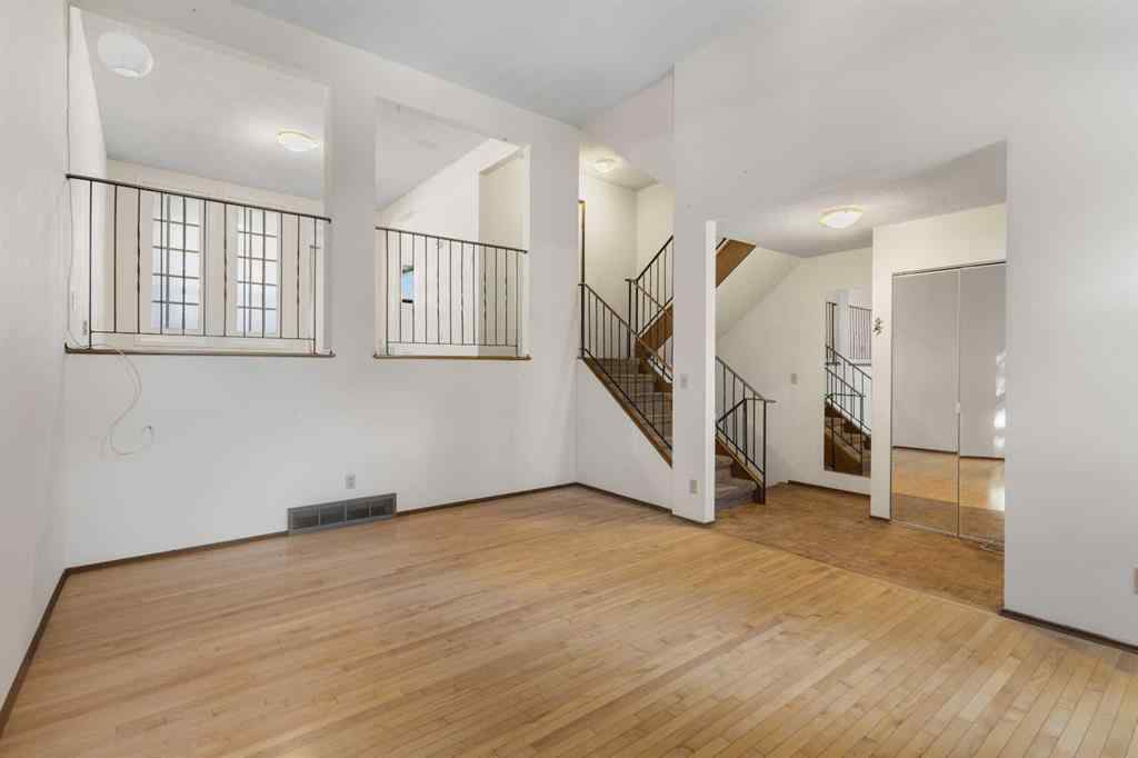 MLS&reg; # A2269825 - Unit #9 5400 Dalhousie Drive  in Dalhousie Calgary, Residential Open Houses