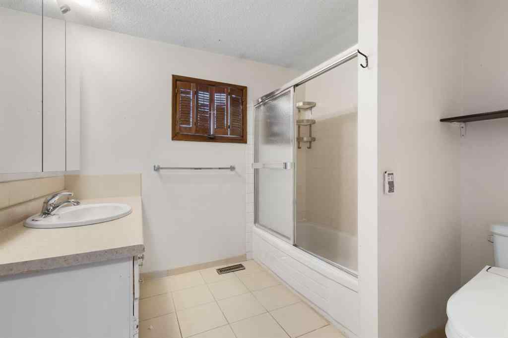 MLS&reg; # A2269825 - Unit #9 5400 Dalhousie Drive  in Dalhousie Calgary, Residential Open Houses