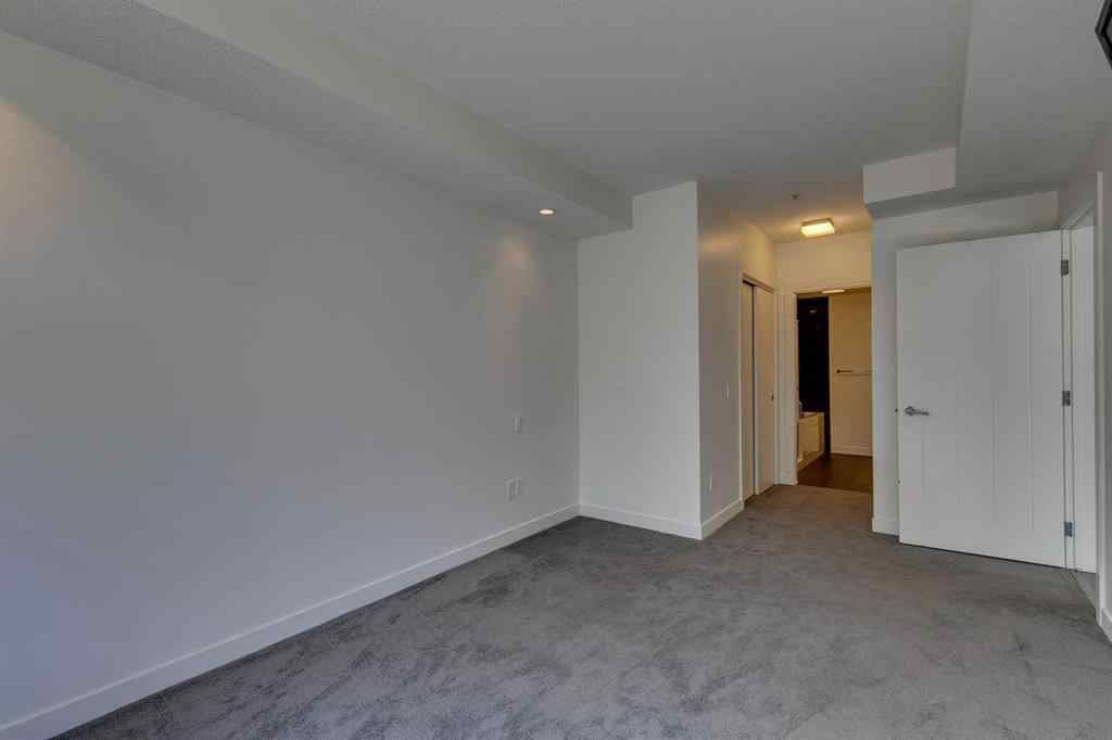 MLS&reg; # A2269831 - Unit #107 25 Aspenmont Heights SW in Aspen Woods Calgary, Residential Open Houses