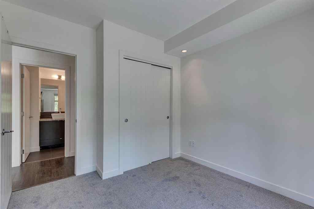 MLS&reg; # A2269831 - Unit #107 25 Aspenmont Heights SW in Aspen Woods Calgary, Residential Open Houses