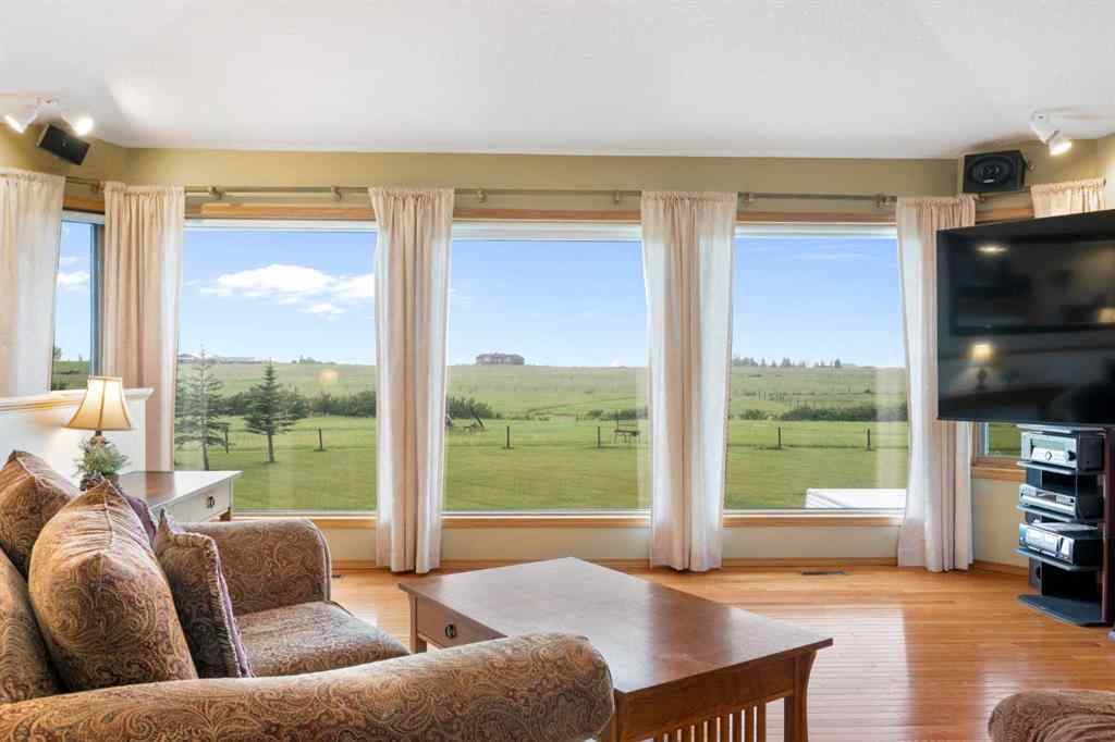 MLS® A2269833 - 108 Pleasant View Heights  in NONE Rural Rocky View County, Residential