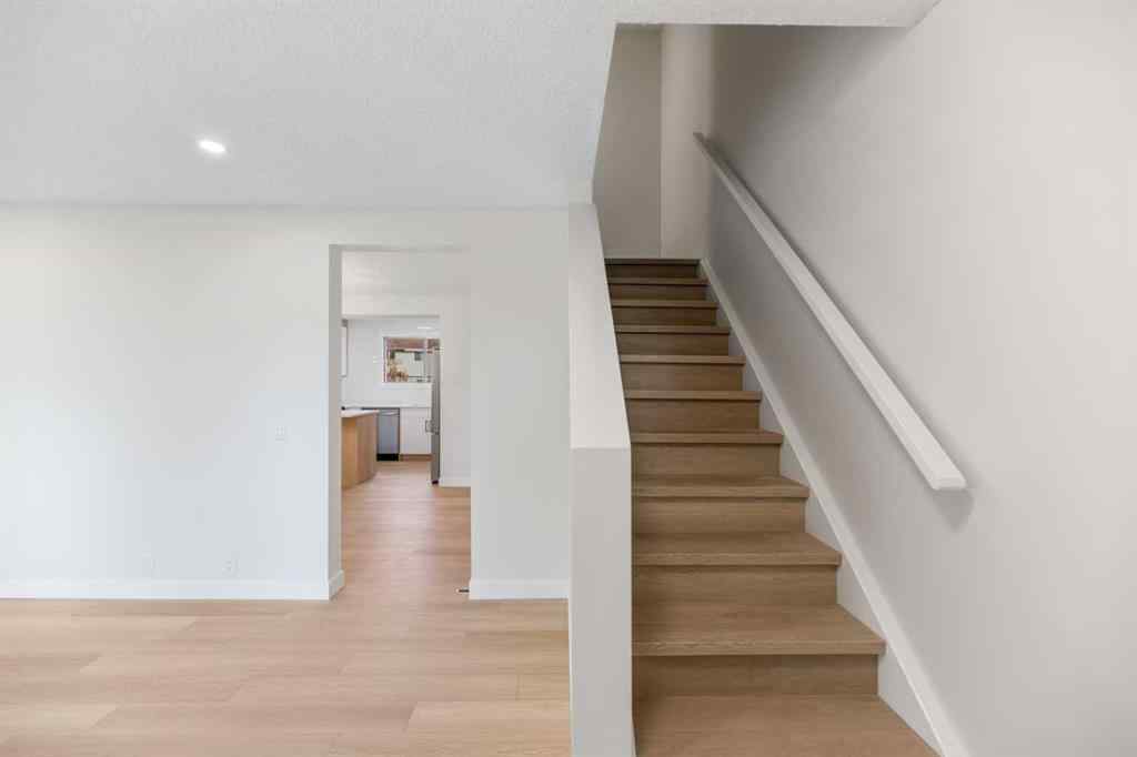 MLS&reg; # A2269834 - 14 woodhill Road SW in Woodlands Calgary, Residential Open Houses