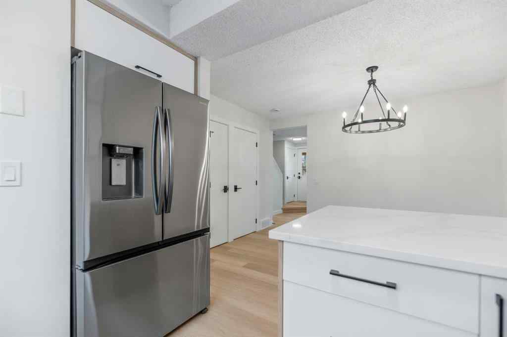 MLS&reg; # A2269834 - 14 woodhill Road SW in Woodlands Calgary, Residential Open Houses