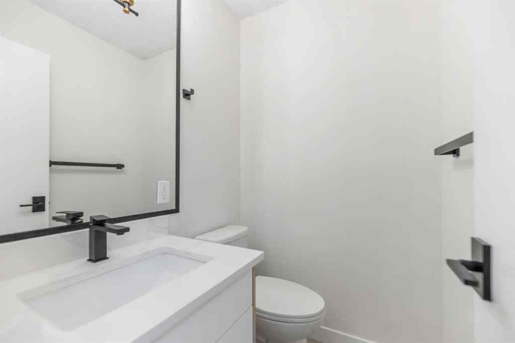 MLS&reg; # A2269834 - 14 woodhill Road SW in Woodlands Calgary, Residential Open Houses