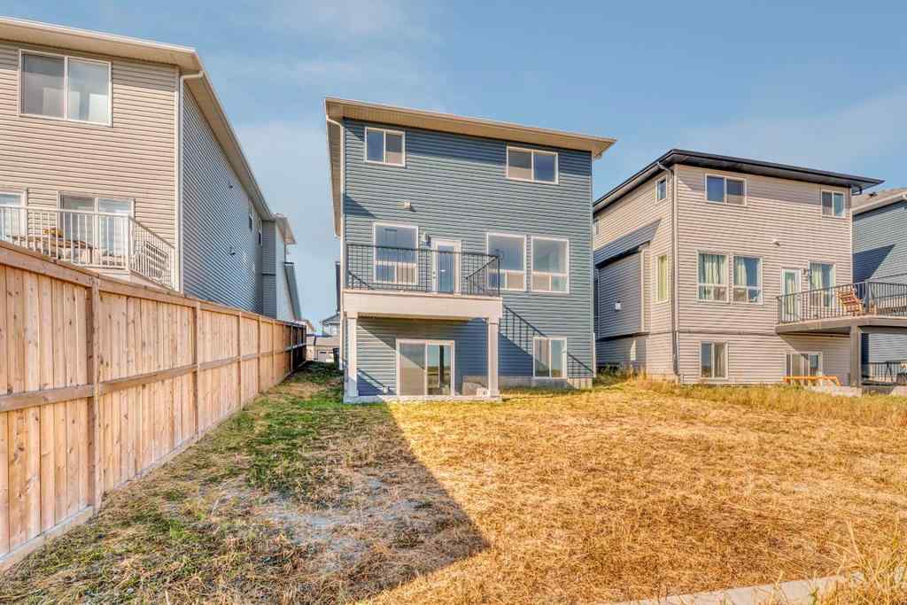 MLS&reg; # A2269838 - 828 Edgefield Street  in Edgefield Strathmore, Residential Open Houses