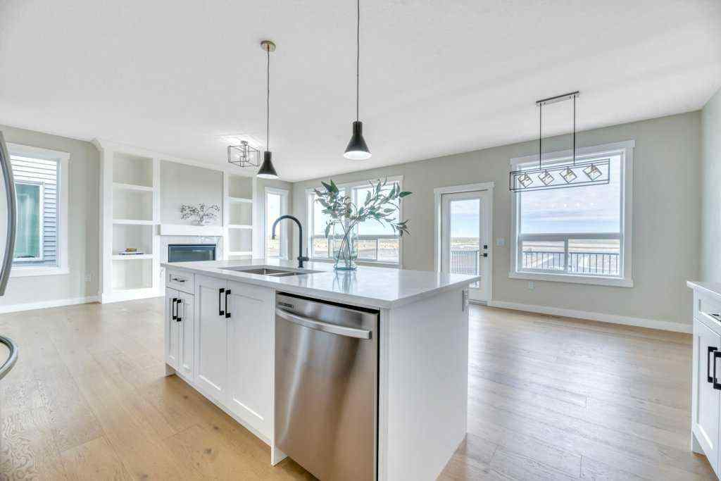 MLS&reg; # A2269838 - 828 Edgefield Street  in Edgefield Strathmore, Residential Open Houses