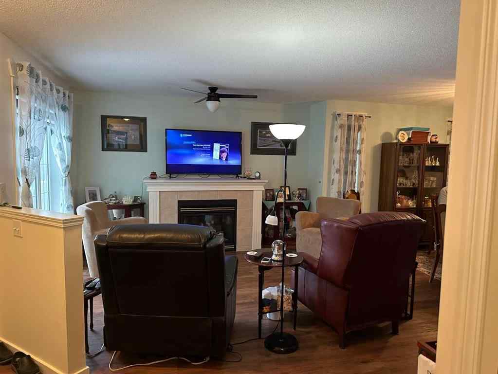 MLS&reg; # A2269840 - 1705 17 Street  in NONE Didsbury, Residential Open Houses