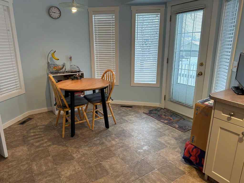 MLS&reg; # A2269840 - 1705 17 Street  in NONE Didsbury, Residential Open Houses