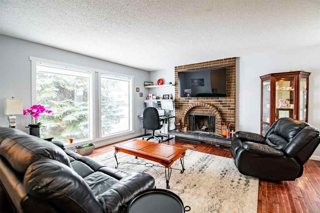 MLS&reg; # A2269845 - 16 Best Crescent  in Bower Red Deer, Residential Open Houses