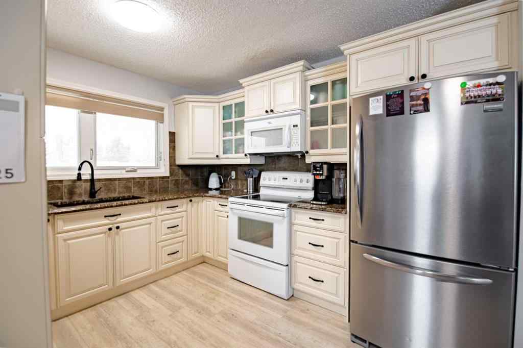 MLS&reg; # A2269845 - 16 Best Crescent  in Bower Red Deer, Residential Open Houses