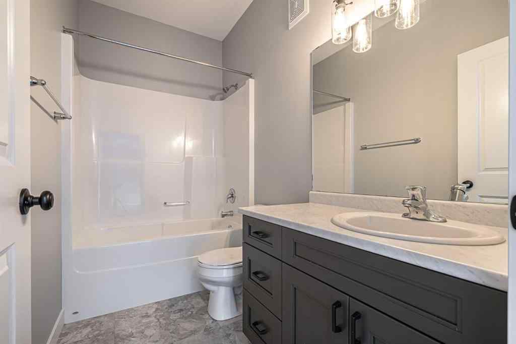 MLS&reg; # A2269846 - 3702 72 Avenue  in Parkview Estates Lloydminster, Residential Open Houses