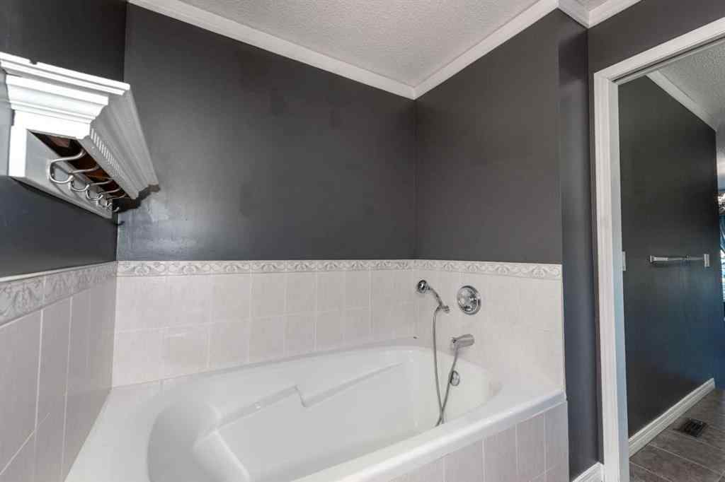 MLS&reg; # A2269849 - 25 Hidden Valley Manor NW in Hidden Valley Calgary, Residential Open Houses