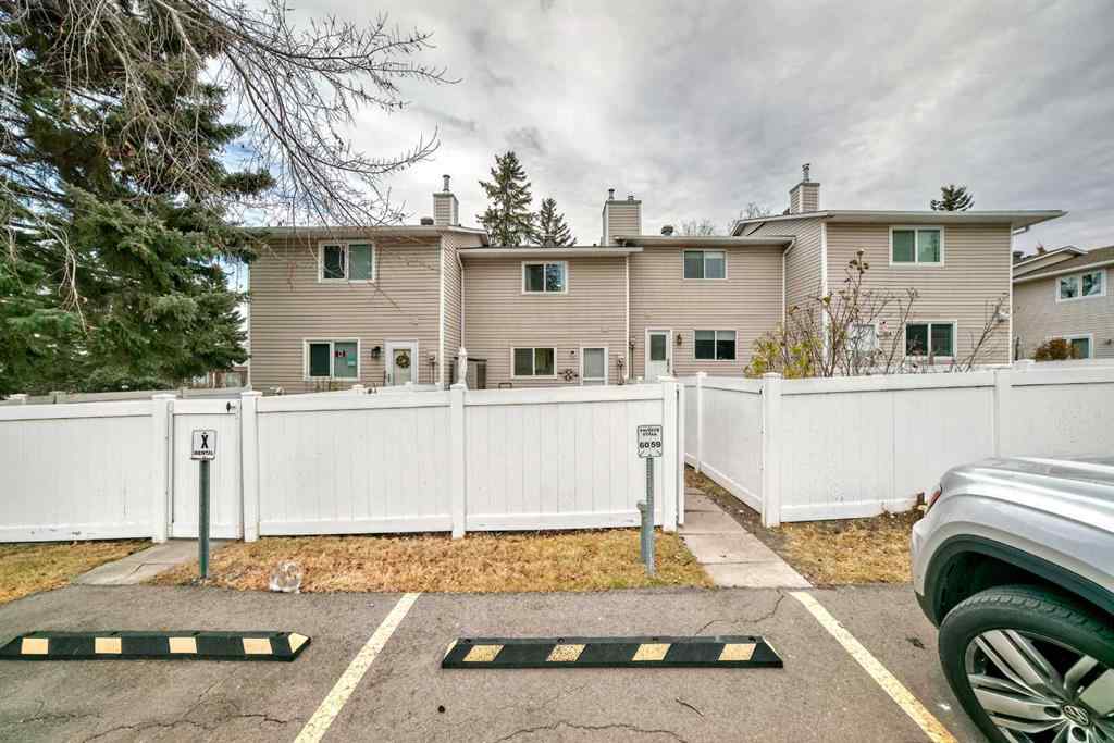 MLS® # A2269855 - 21 Woodfern Road SW in Woodbine Calgary, Residential Open Houses