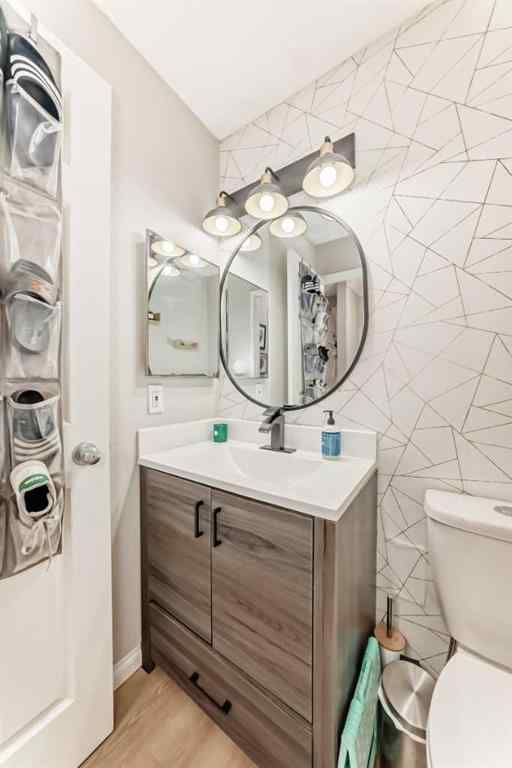 MLS® # A2269855 - 21 Woodfern Road SW in Woodbine Calgary, Residential Open Houses