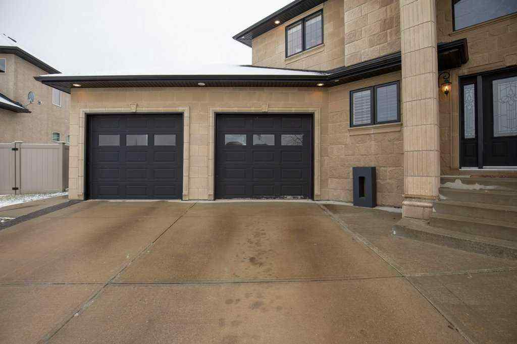 MLS&reg; # A2269857 - 10 Fieldstone Way  in Fieldstone Sylvan Lake, Residential Open Houses