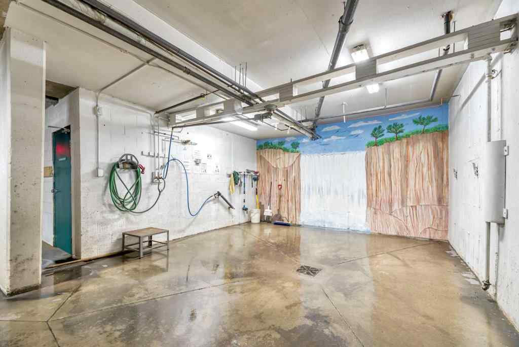 MLS® # A2269859 - Unit #204 7239 Sierra Morena Boulevard SW in Signal Hill Calgary, Residential Open Houses