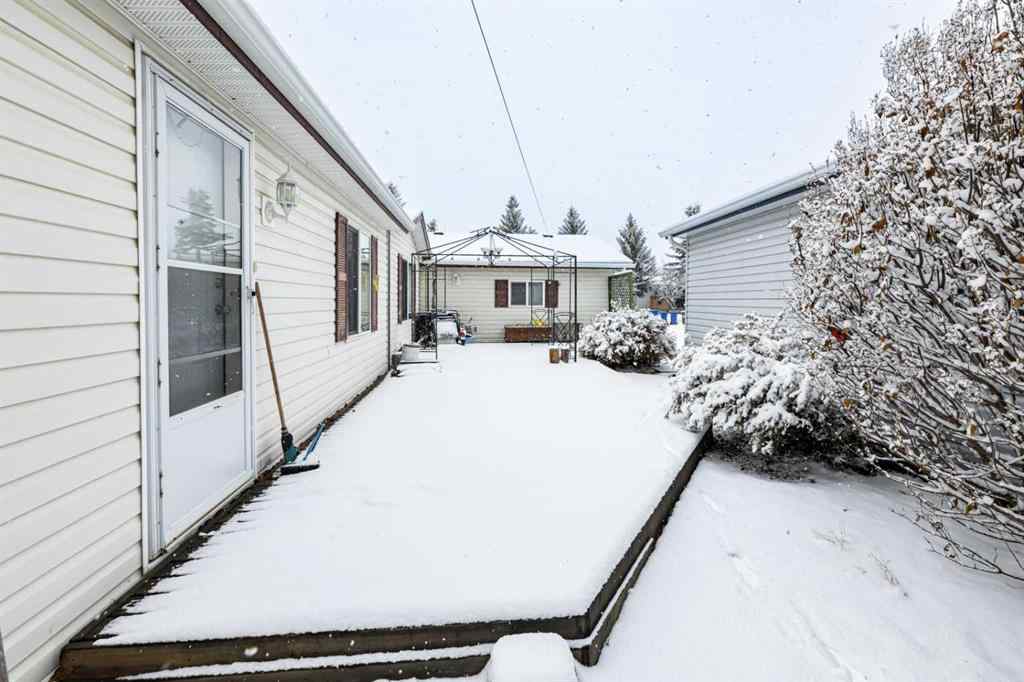 MLS&reg; # A2269863 - 2152 Danielle Drive  in Davenport Red Deer, Mobile Open Houses