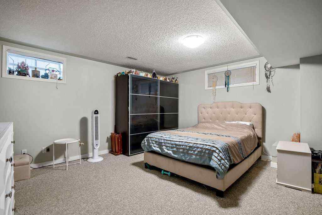 MLS&reg; # A2269871 - 1926/1928 32 Street SW in Killarney/Glengarry Calgary, Multi-Family Open Houses