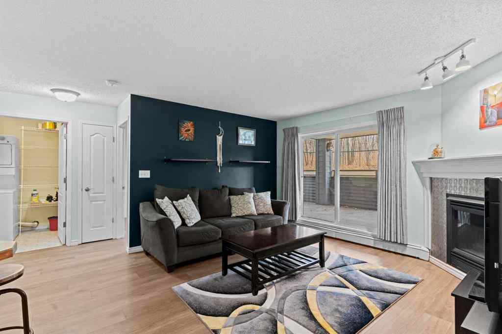MLS&reg; # A2269872 - Unit #111 20 Sierra Morena Mews SW in Signal Hill Calgary, Residential Open Houses
