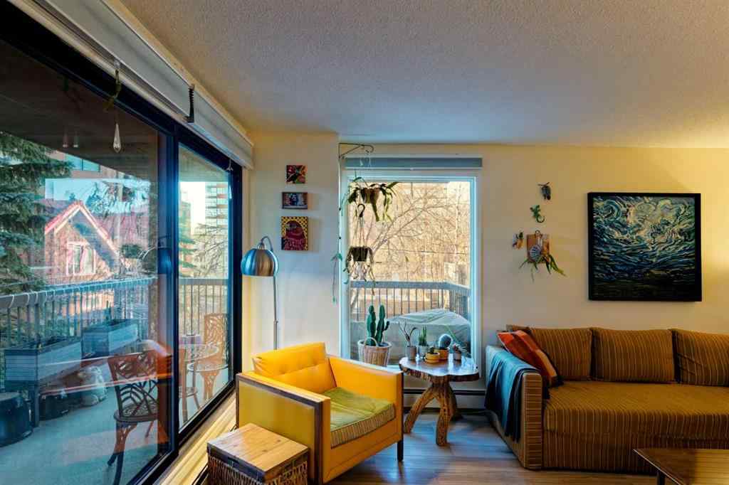 MLS&reg; # A2269875 - Unit #305 225 25 Avenue SW in Mission Calgary, Residential Open Houses