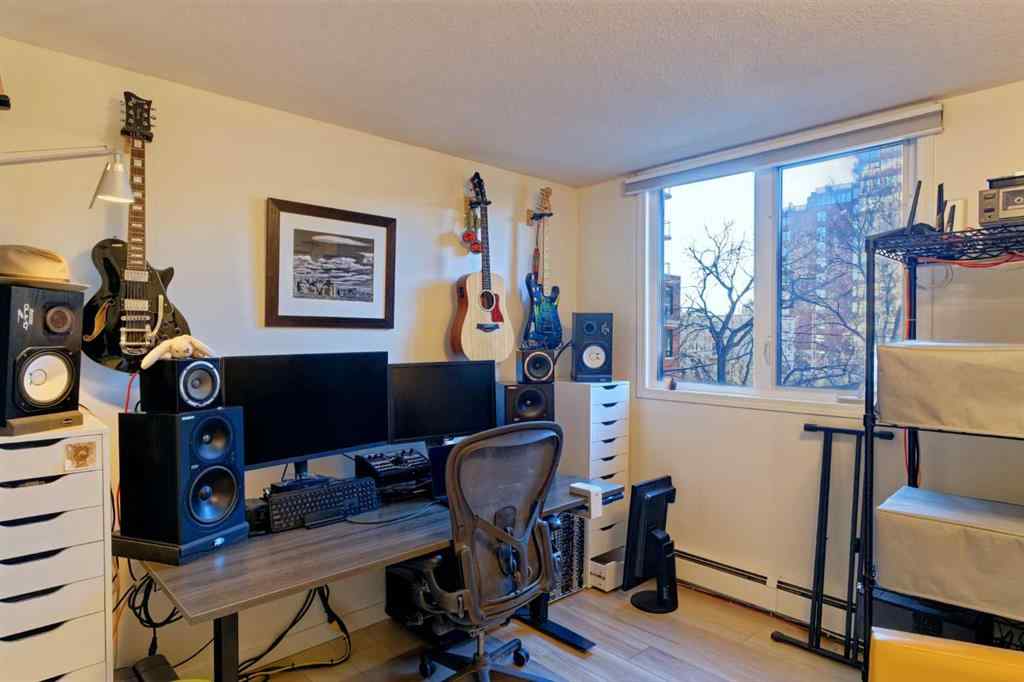 MLS&reg; # A2269875 - Unit #305 225 25 Avenue SW in Mission Calgary, Residential Open Houses