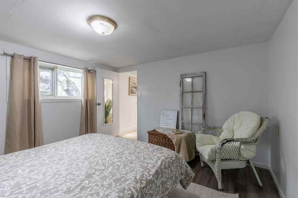 MLS&reg; # A2269877 - 56 E 100 S   in NONE Raymond, Residential Open Houses