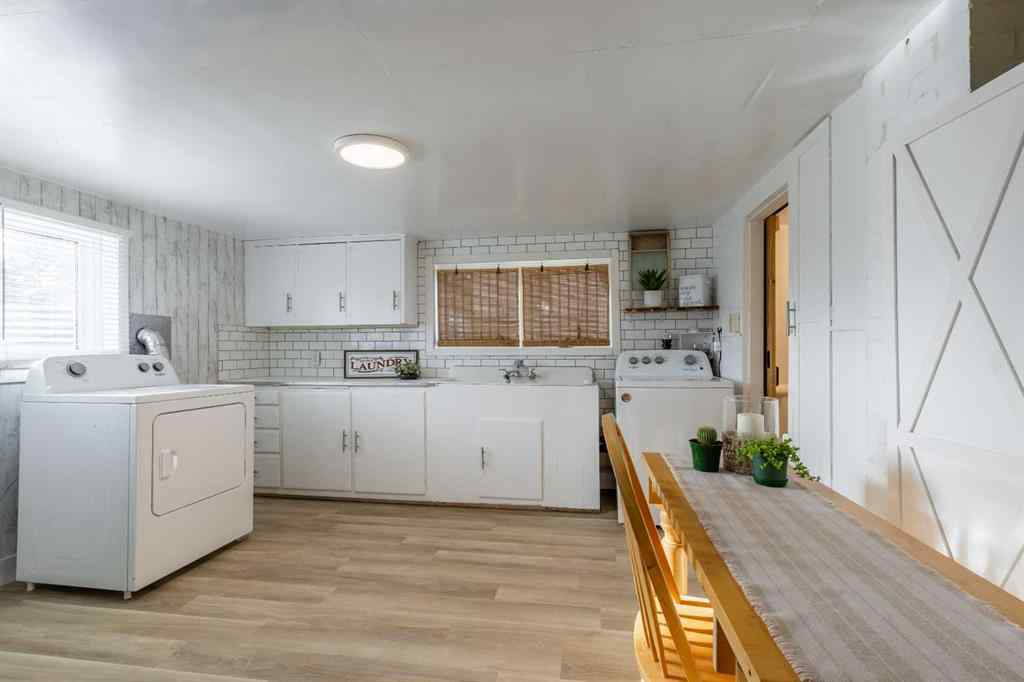 MLS&reg; # A2269877 - 56 E 100 S   in NONE Raymond, Residential Open Houses