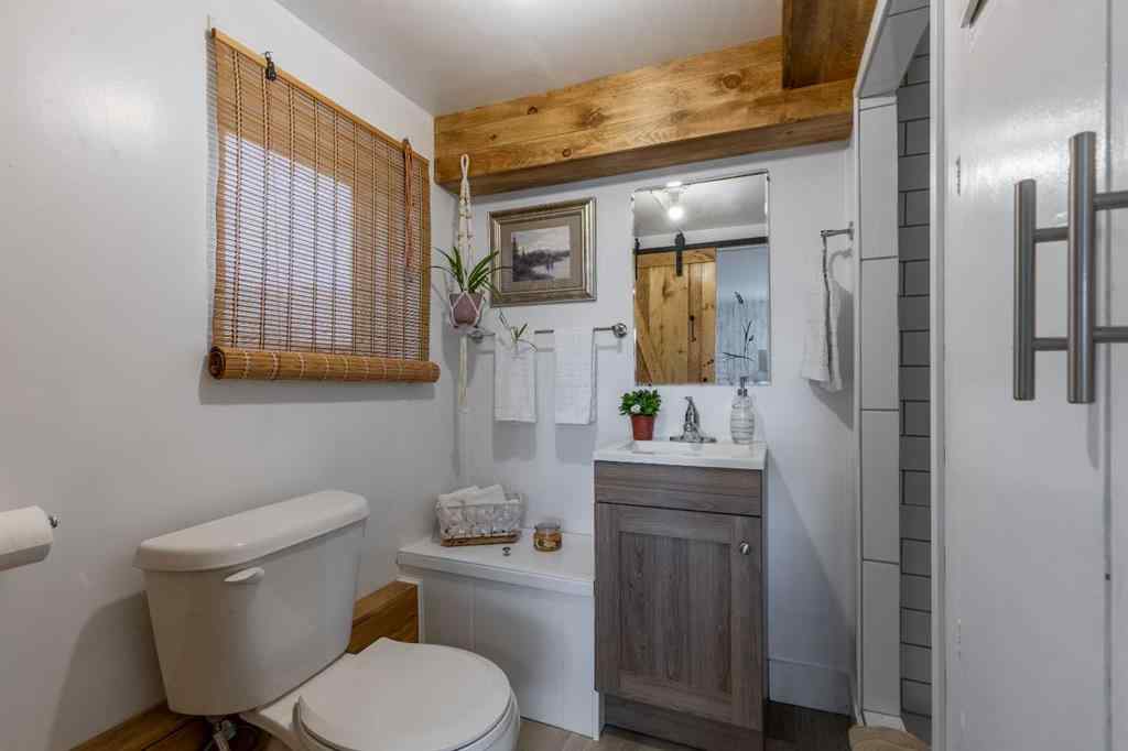 MLS&reg; # A2269877 - 56 E 100 S   in NONE Raymond, Residential Open Houses