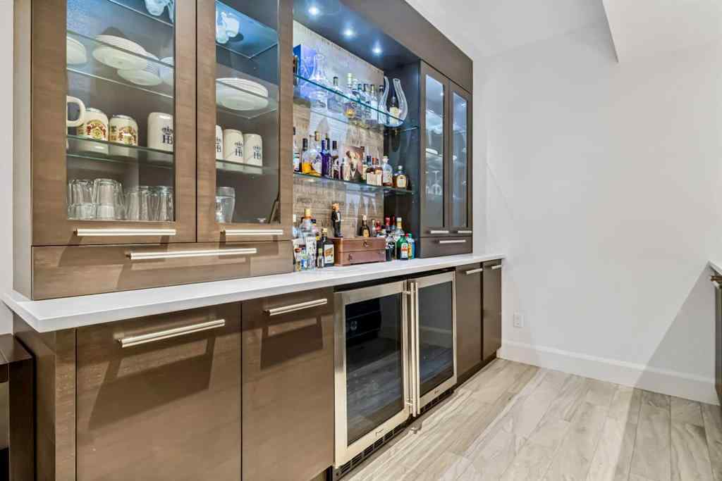 MLS® A2269882 - 405 29 Avenue NE in Winston Heights/Mountview Calgary, Residential