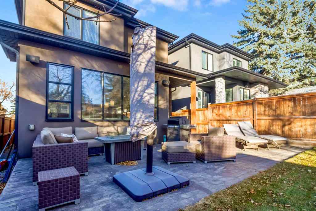 MLS® A2269882 - 405 29 Avenue NE in Winston Heights/Mountview Calgary, Residential