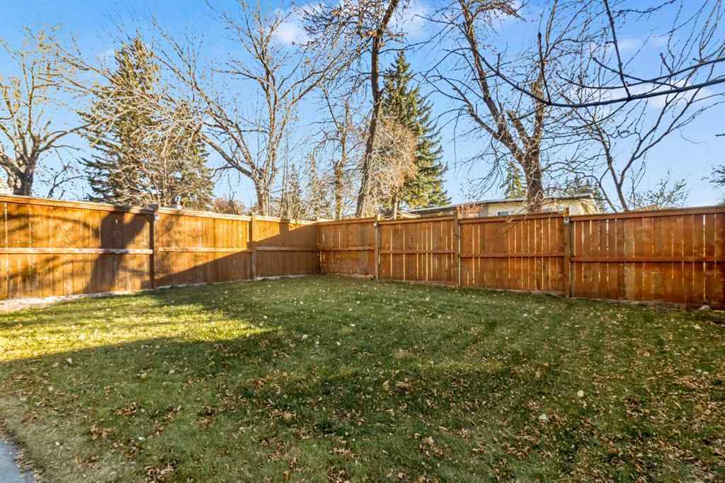 MLS® A2269882 - 405 29 Avenue NE in Winston Heights/Mountview Calgary, Residential