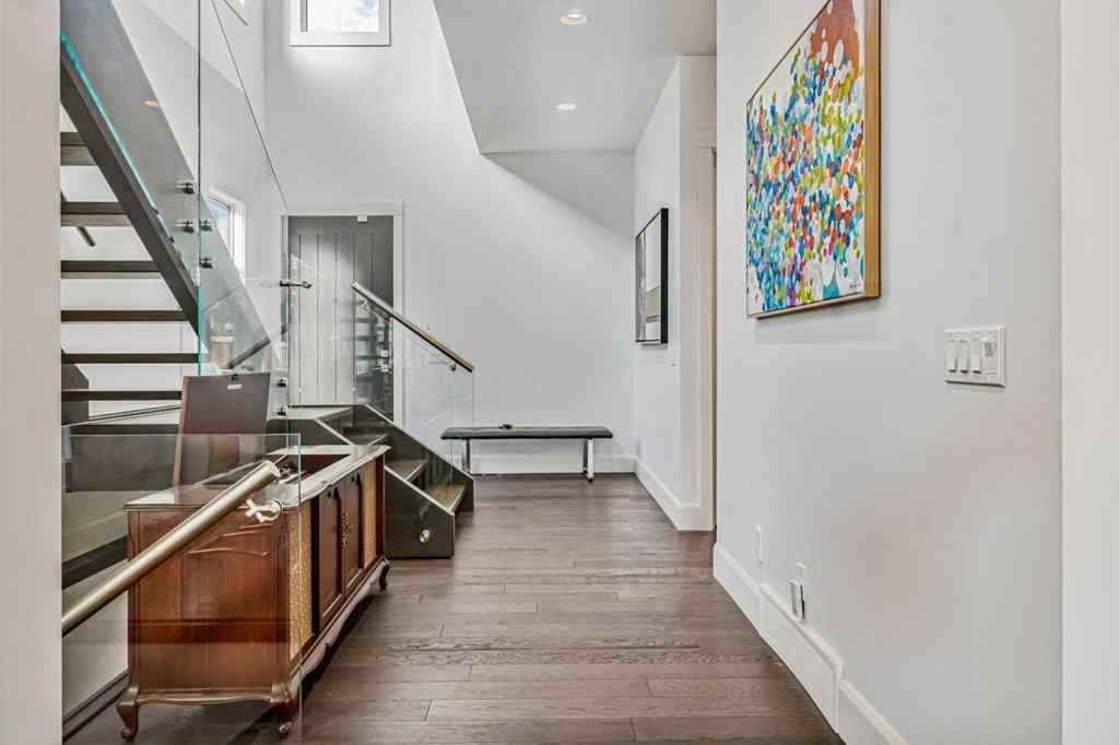 MLS® A2269882 - 405 29 Avenue NE in Winston Heights/Mountview Calgary, Residential