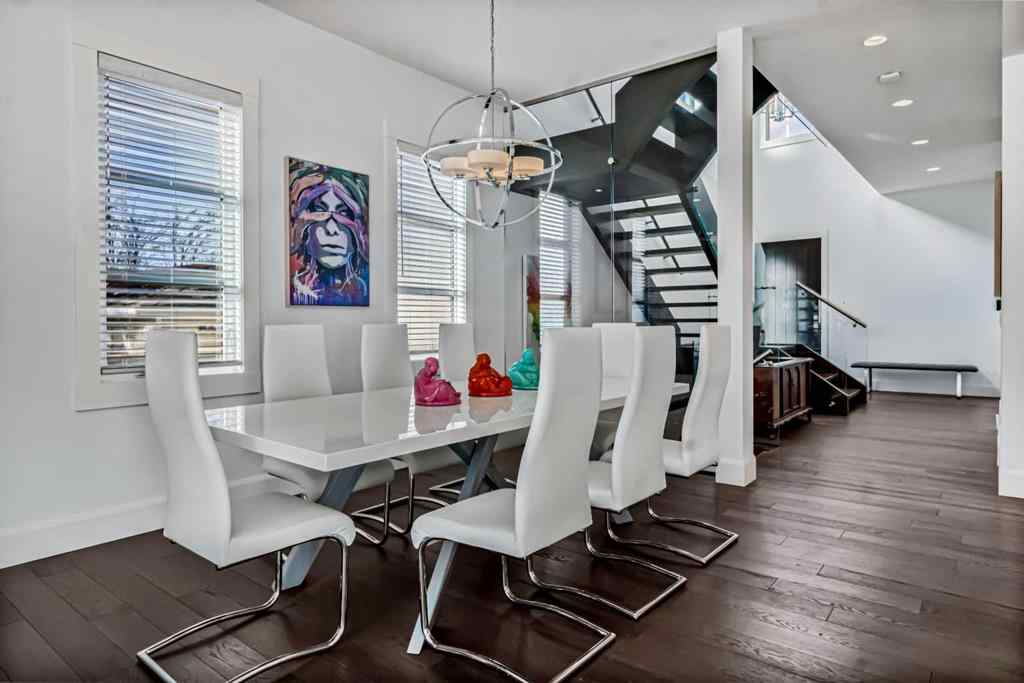 MLS® A2269882 - 405 29 Avenue NE in Winston Heights/Mountview Calgary, Residential