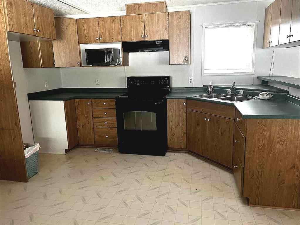 MLS&reg; # A2269883 - 4801 51 Street  in NONE Jarvie, Residential Open Houses