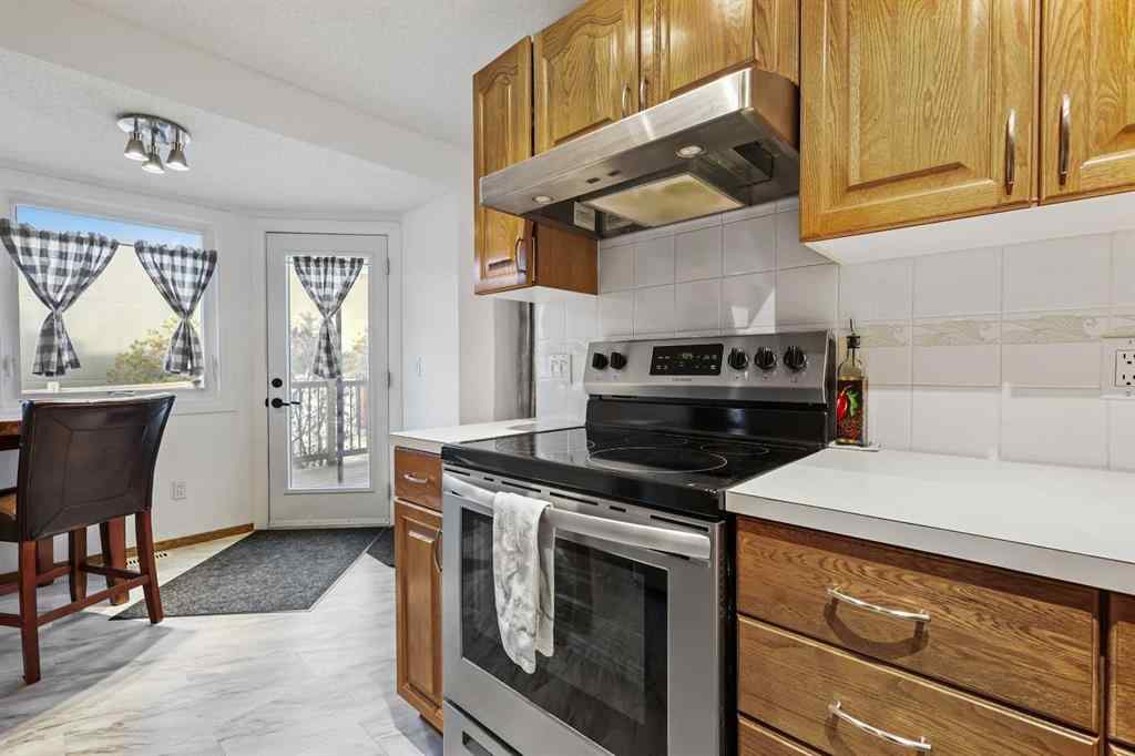 MLS® # A2269886 - 188 Christie Park Hill SW in Christie Park Calgary, Residential Open Houses