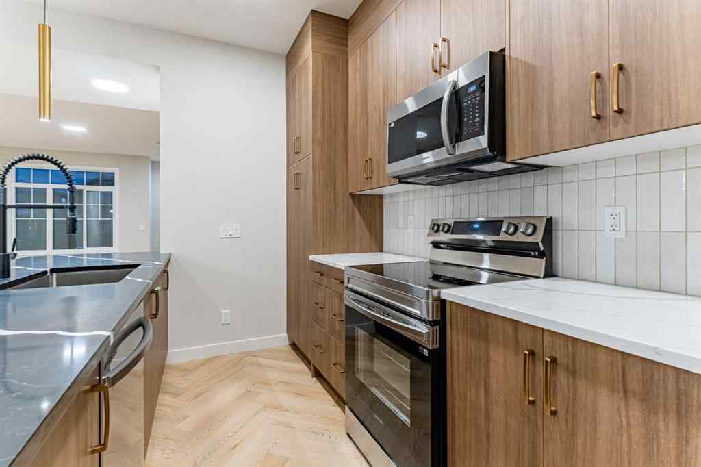 MLS&reg; # A2269887 - 172 Cobblestone Gate SW in Cobblestone Creek Airdrie, Residential Open Houses