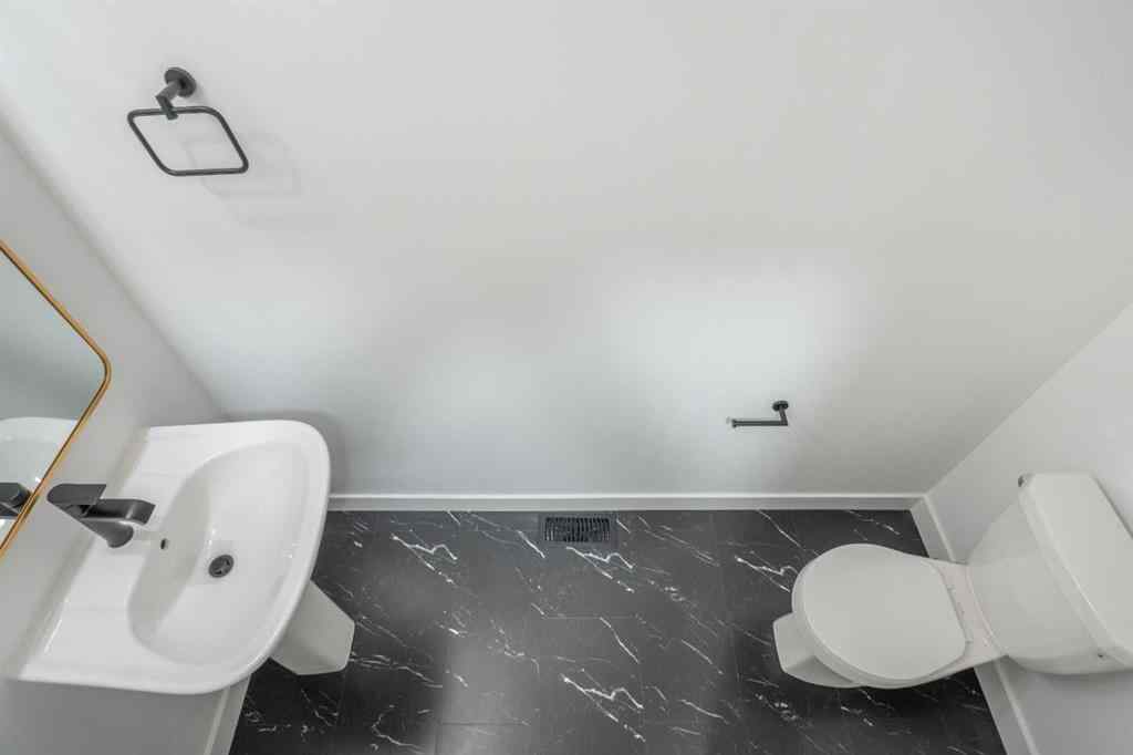 MLS&reg; # A2269887 - 172 Cobblestone Gate SW in Cobblestone Creek Airdrie, Residential Open Houses