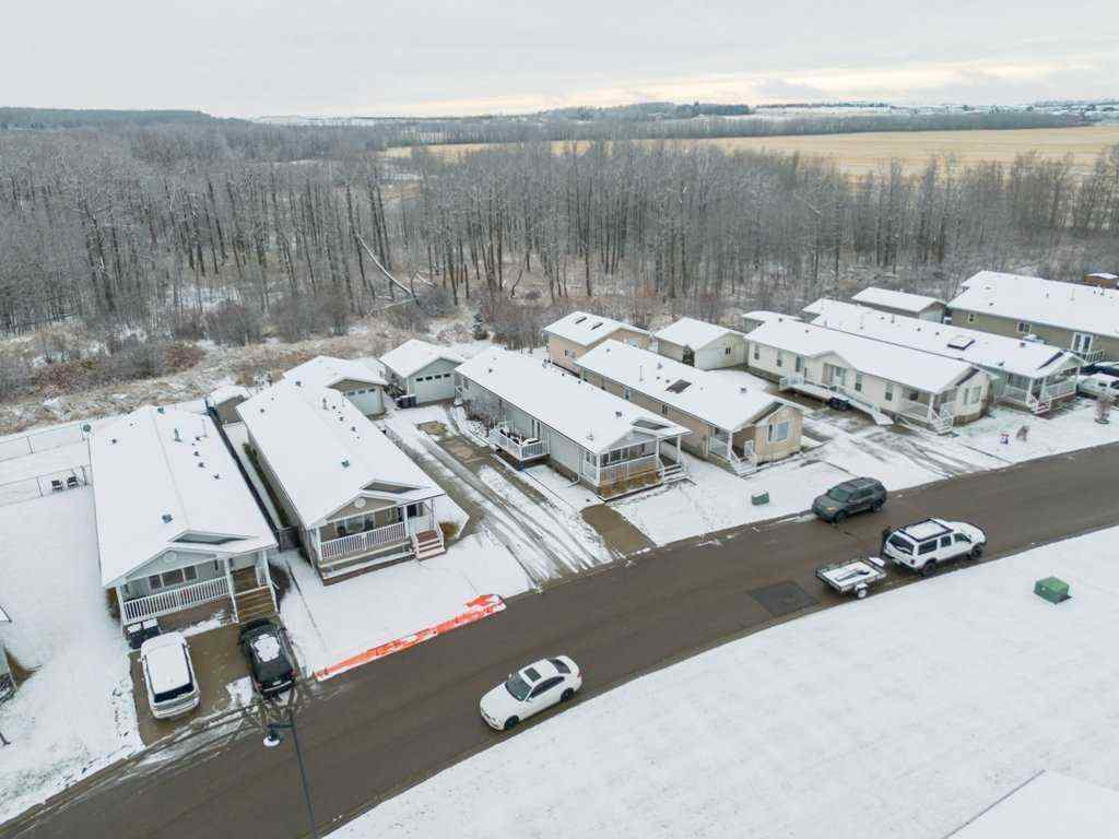 MLS&reg; # A2269889 - 7 Baywood Link  in Lighthouse Point Sylvan Lake, Residential Open Houses