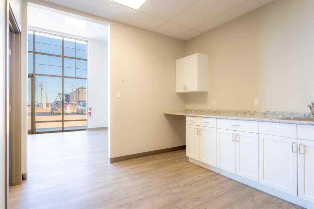 MLS&reg; # A2269890 - Unit #3 4304 40 Avenue  in Larsen Grove Lloydminster, Commercial Open Houses