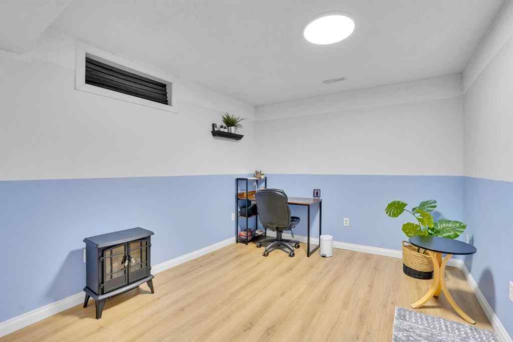 MLS&reg; # A2269891 - 1038 Berkley Drive NW in Beddington Heights Calgary, Residential Open Houses