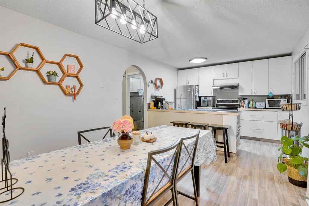 MLS&reg; # A2269891 - 1038 Berkley Drive NW in Beddington Heights Calgary, Residential Open Houses