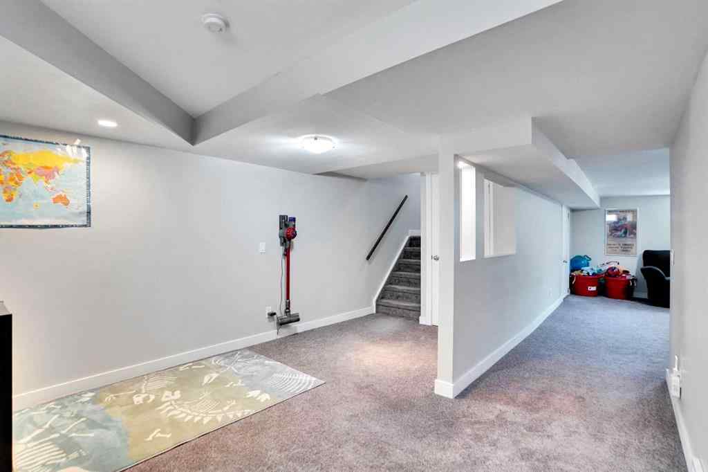 MLS® A2269897 - 103 Castlebury Way NE in Castleridge Calgary, Residential