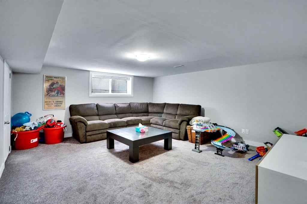 MLS® A2269897 - 103 Castlebury Way NE in Castleridge Calgary, Residential