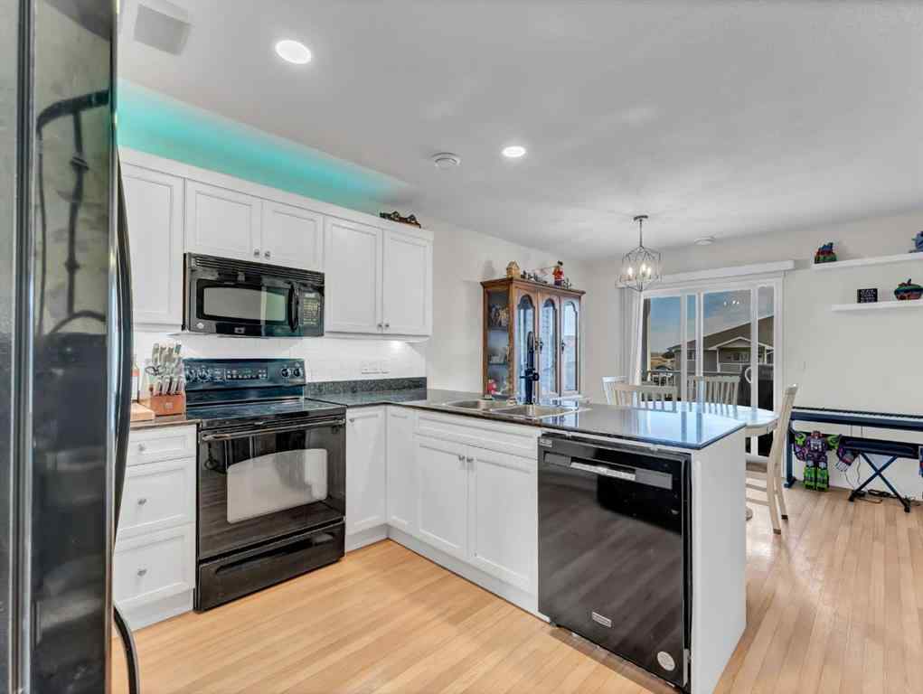 MLS&reg; # A2269900 - 104 Northlands Pointe NE in Northeast Crescent Heights Medicine Hat, Residential Open Houses