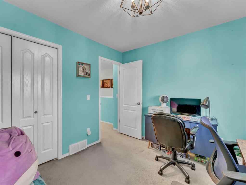 MLS&reg; # A2269900 - 104 Northlands Pointe NE in Northeast Crescent Heights Medicine Hat, Residential Open Houses