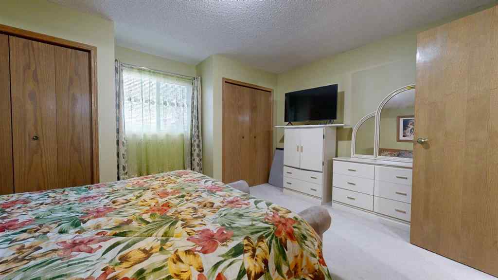 MLS&reg; # A2269901 - 8864 104 Avenue  in Crystal Heights Grande Prairie, Residential Open Houses