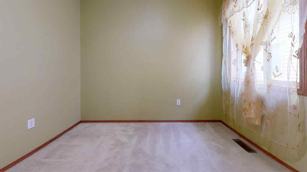 MLS&reg; # A2269901 - 8864 104 Avenue  in Crystal Heights Grande Prairie, Residential Open Houses