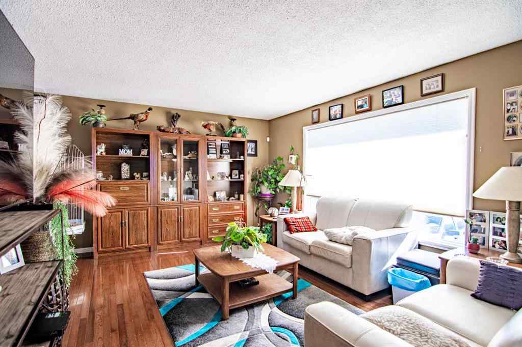 MLS&reg; # A2269904 - 84 Pearson Crescent  in Pines Red Deer, Residential Open Houses